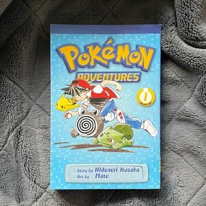 Pokémon Adventures Vol. 1